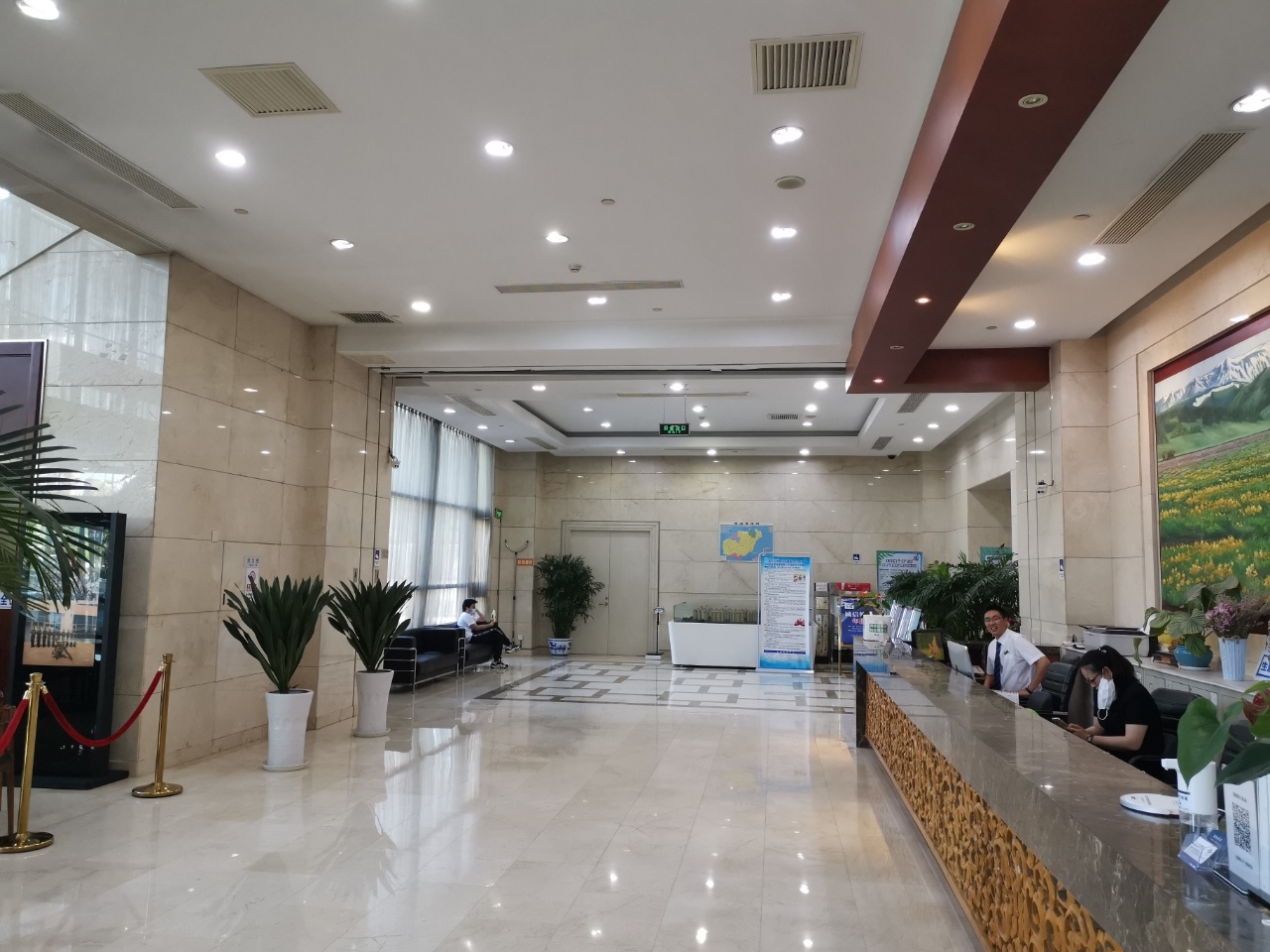 嘉泰国际大厦前台